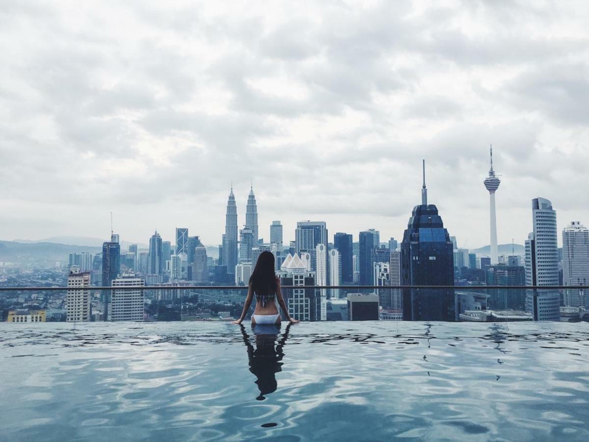 Klcc Inifinity Pool - The Regalia Residences & Suites By Kl Minsu Kuala Lumpur Exterior photo